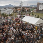 お餅投げ